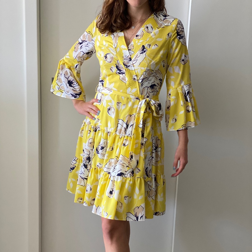 NWOT Eliza J Yellow Floral Dress